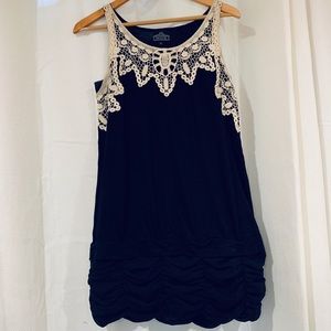 Black cotton dress with lace and rouching
